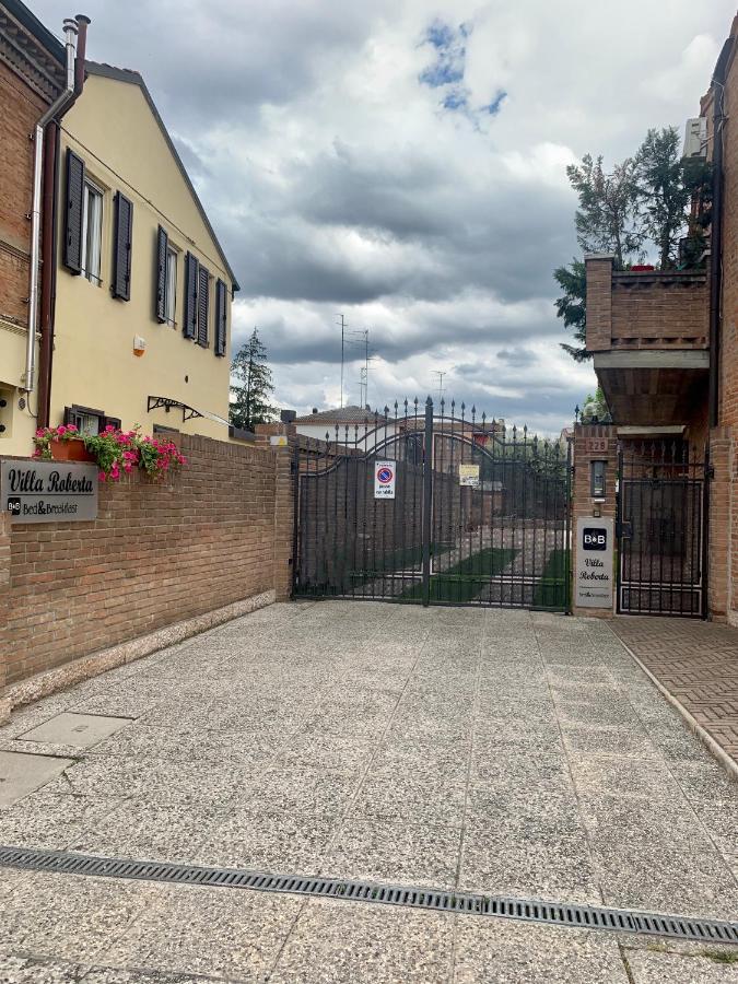 Villa Oasi Ferrara Luaran gambar