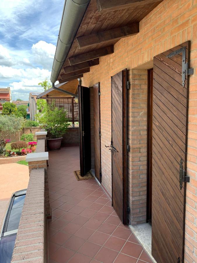 Villa Oasi Ferrara Luaran gambar